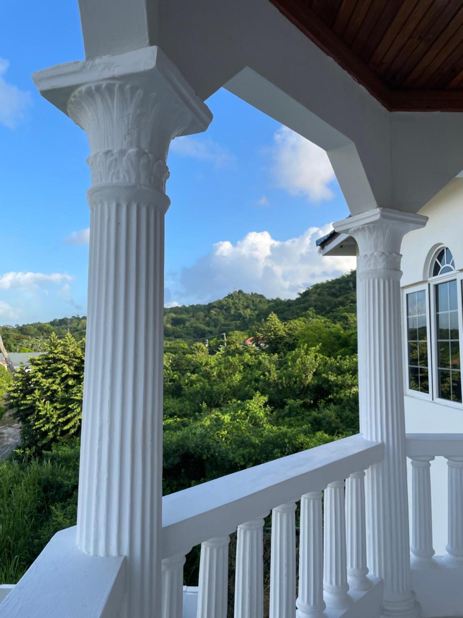 Отель The Retreat Lyssons Экстерьер фото